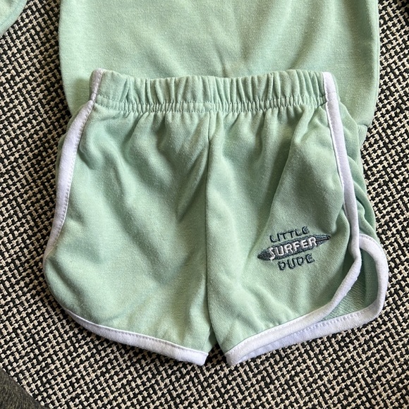 12-18 month little surfer dude set - Picture 2 of 4